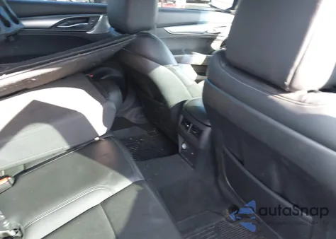 2023 Cadillac Ct5 Premium Luxury z USA, uszkodzony, nr VIN 1G6DS5RK1P0105124